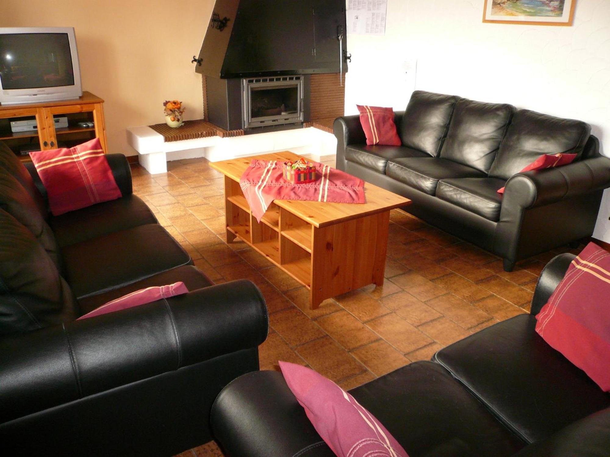 Modish Holiday Home In Waimes With Sauna المظهر الخارجي الصورة