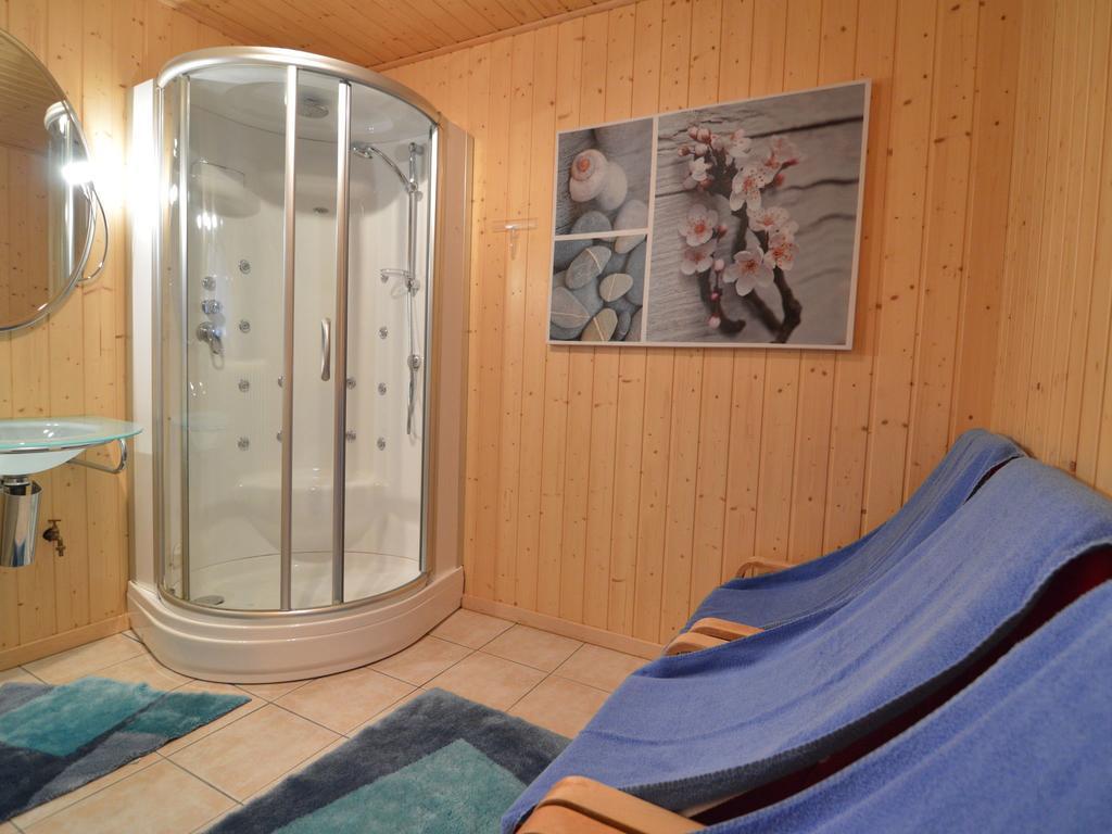 Modish Holiday Home In Waimes With Sauna المظهر الخارجي الصورة