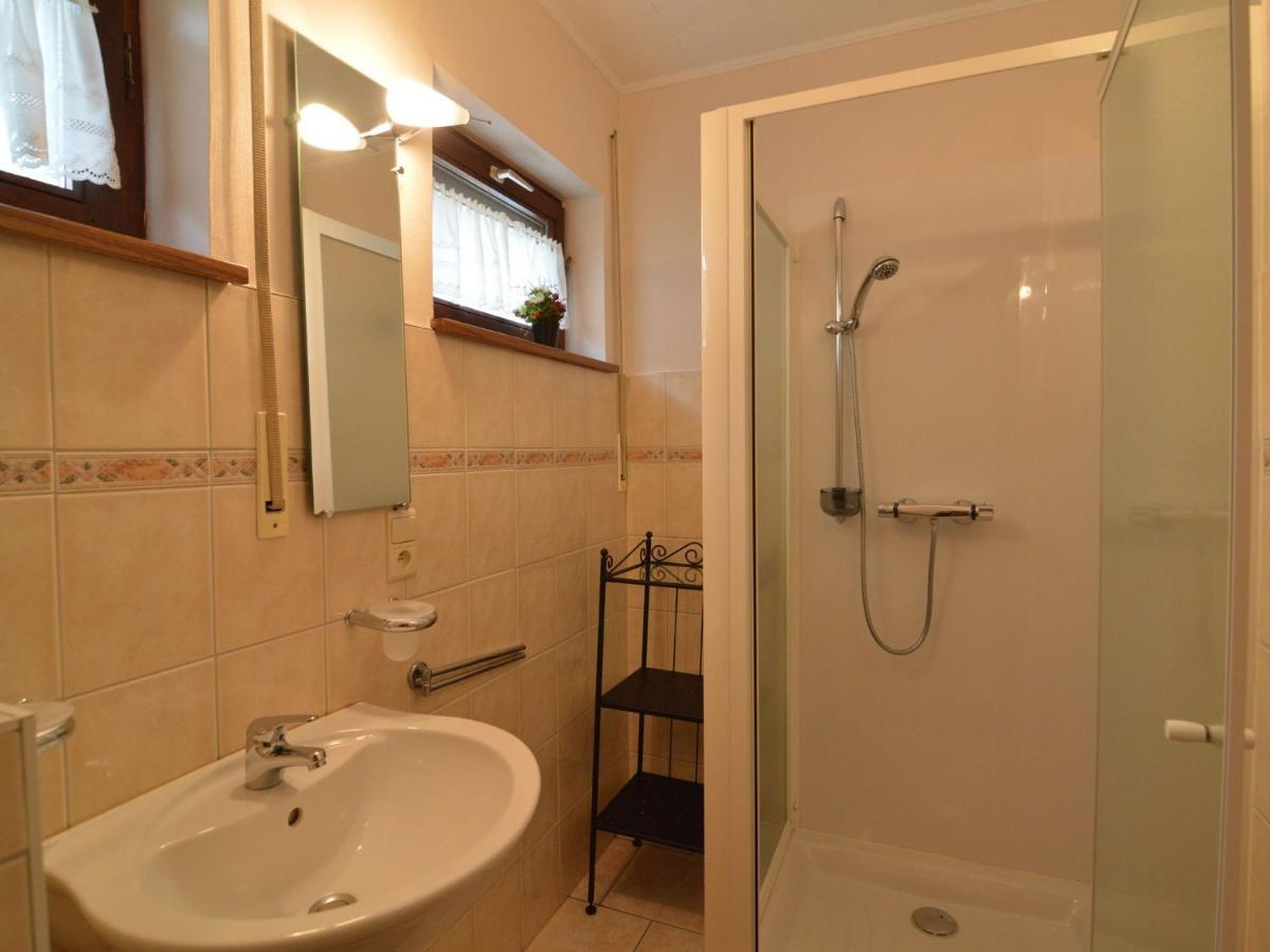 Modish Holiday Home In Waimes With Sauna المظهر الخارجي الصورة